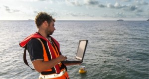 300 Scientists Reject Pipeline Report